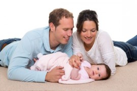 Na porodné je nárok jak při narození prvního dítěte, tak i při narození druhého dítěte.